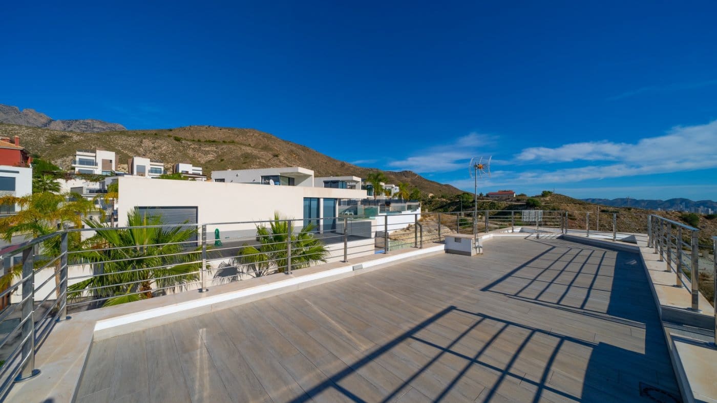 4 soveværelse Villa til salg i Finestrat med swimmingpool - € 850.000 (Ref: 7316393)