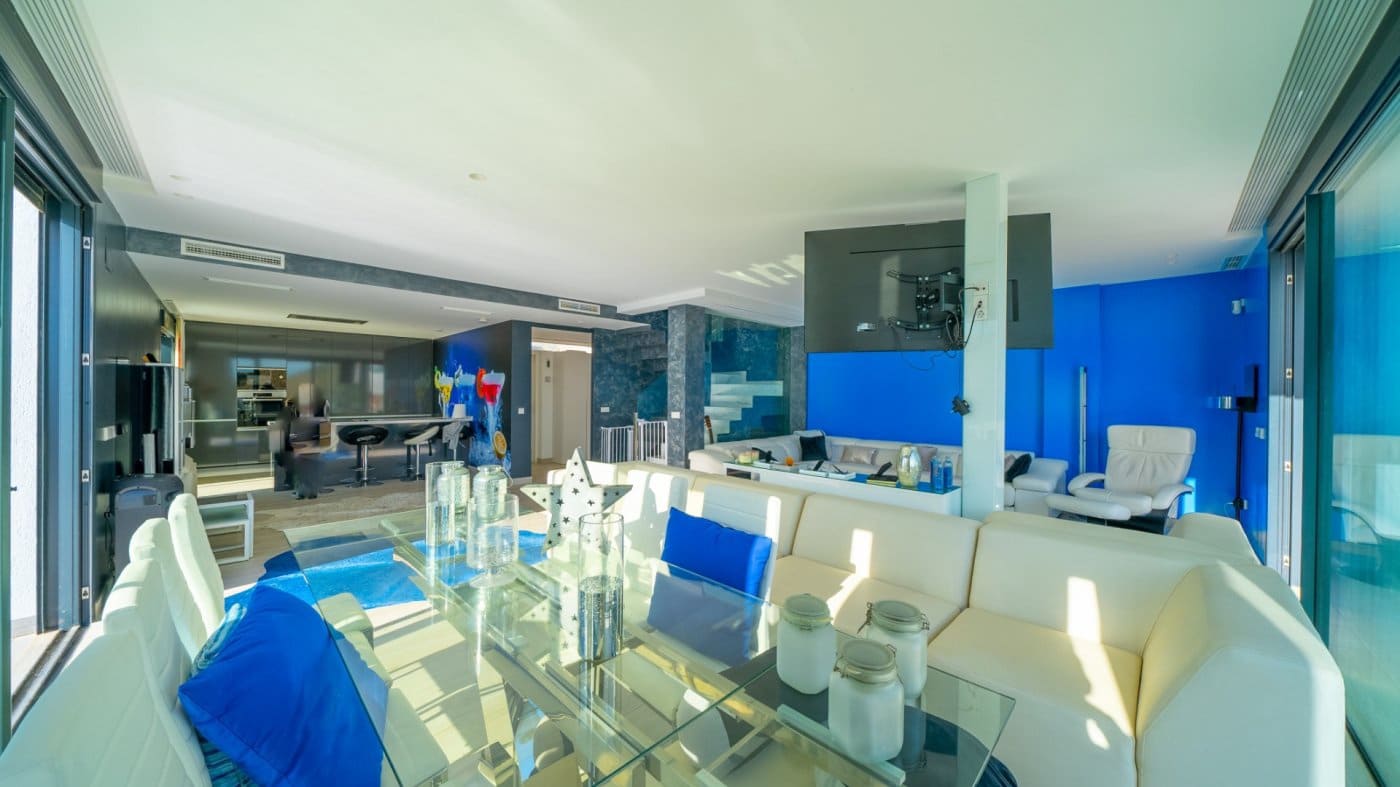 4 soveværelse Villa til salg i Finestrat med swimmingpool - € 850.000 (Ref: 7316393)