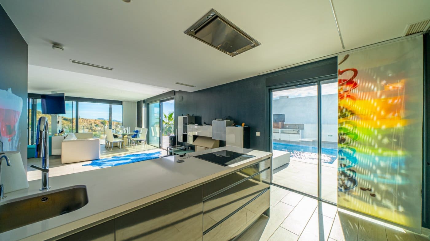 4 soveværelse Villa til salg i Finestrat med swimmingpool - € 850.000 (Ref: 7316393)