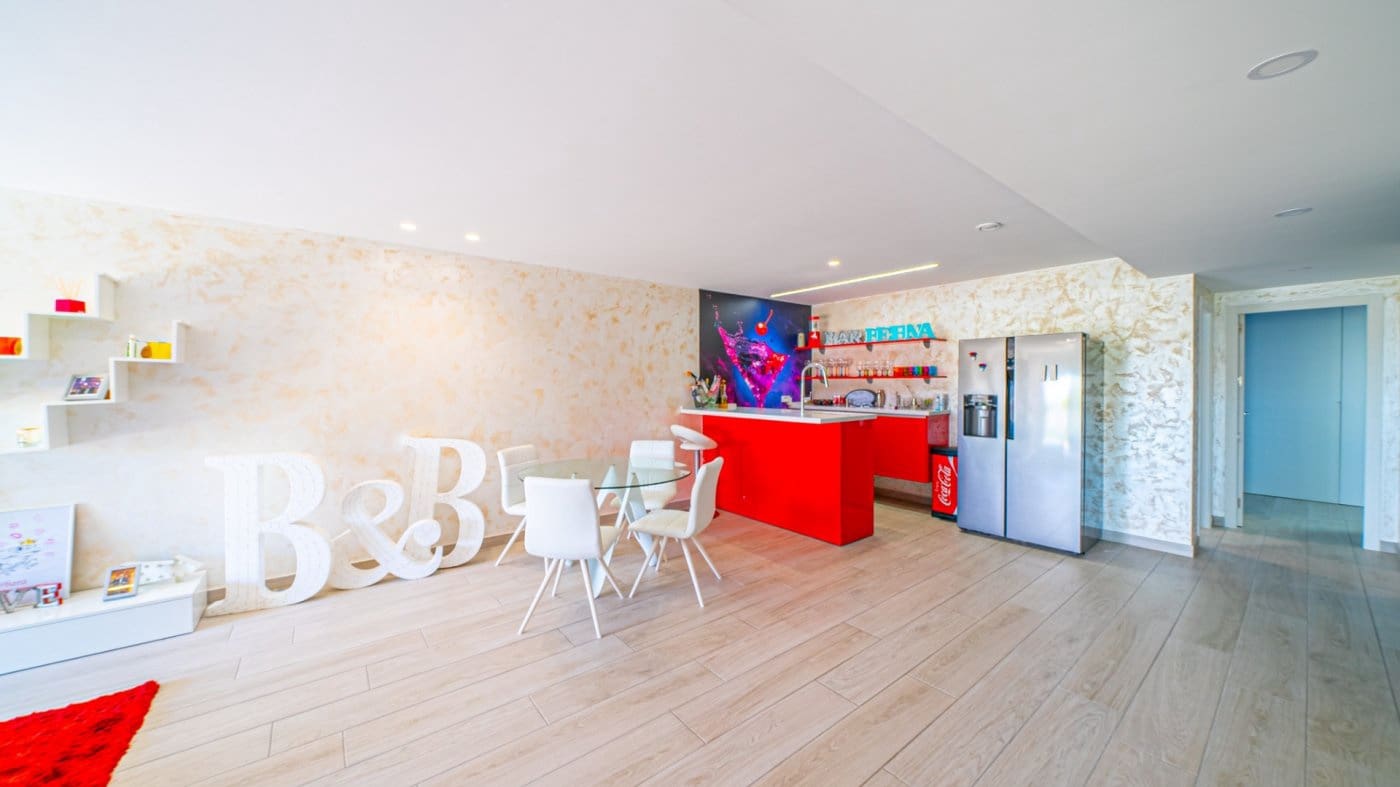 4 soveværelse Villa til salg i Finestrat med swimmingpool - € 850.000 (Ref: 7316393)