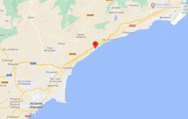 3 soveværelse Villa til salg i Venta Lanuza, El Campello med swimmingpool garage - € 899.000 (Ref: 7407476)