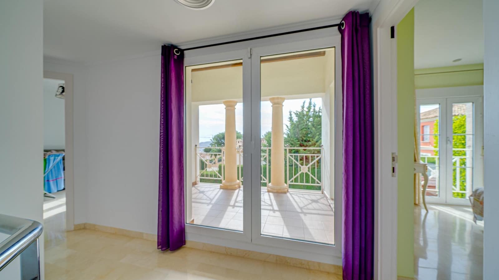 4 quarto Moradia para venda em Finestrat com piscina garagem - 950 000 € (Ref: 7407477)