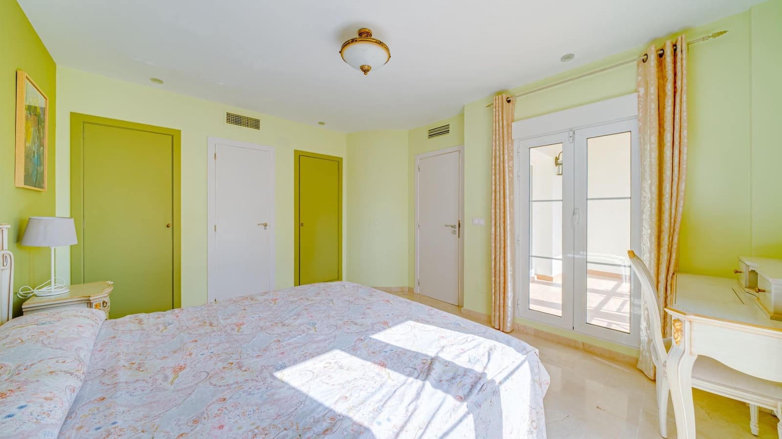 4 quarto Moradia para venda em Finestrat com piscina garagem - 950 000 € (Ref: 7407477)