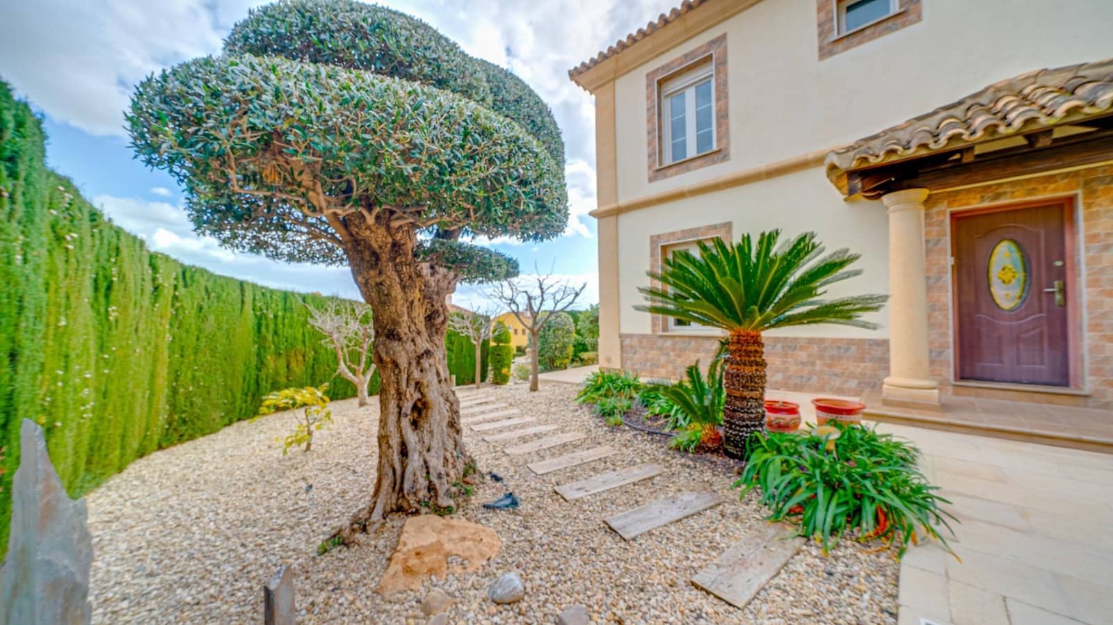 4 quarto Moradia para venda em Finestrat com piscina garagem - 950 000 € (Ref: 7407477)