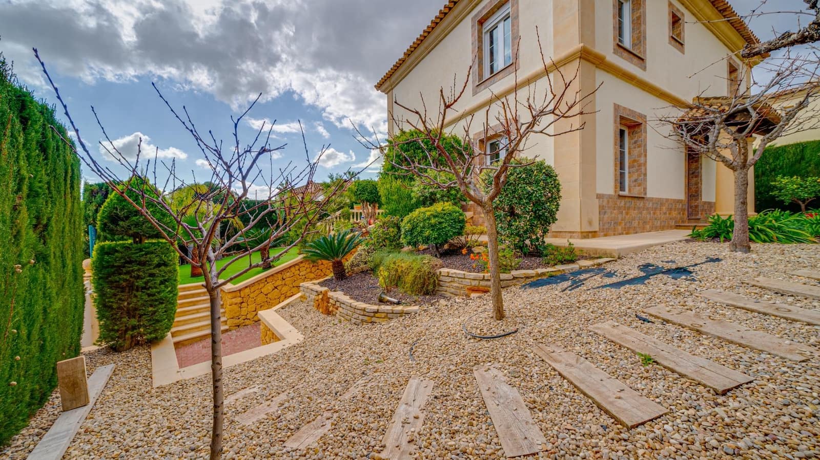 4 quarto Moradia para venda em Finestrat com piscina garagem - 950 000 € (Ref: 7407477)