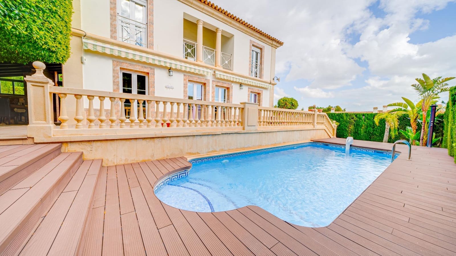 4 quarto Moradia para venda em Finestrat com piscina garagem - 950 000 € (Ref: 7407477)