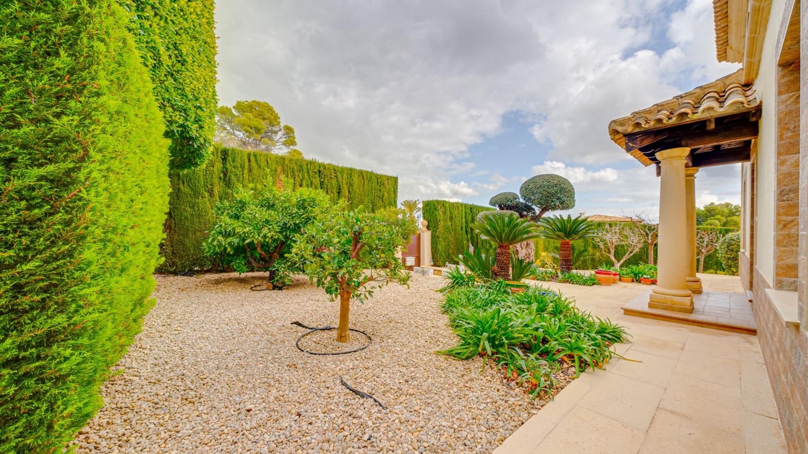 4 quarto Moradia para venda em Finestrat com piscina garagem - 950 000 € (Ref: 7407477)