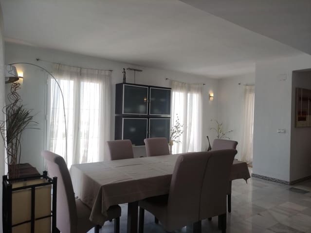 3 soveværelse Penthouse til salg i Aldea del Mar, Torrevieja med swimmingpool - € 495.000 (Ref: 7423160)