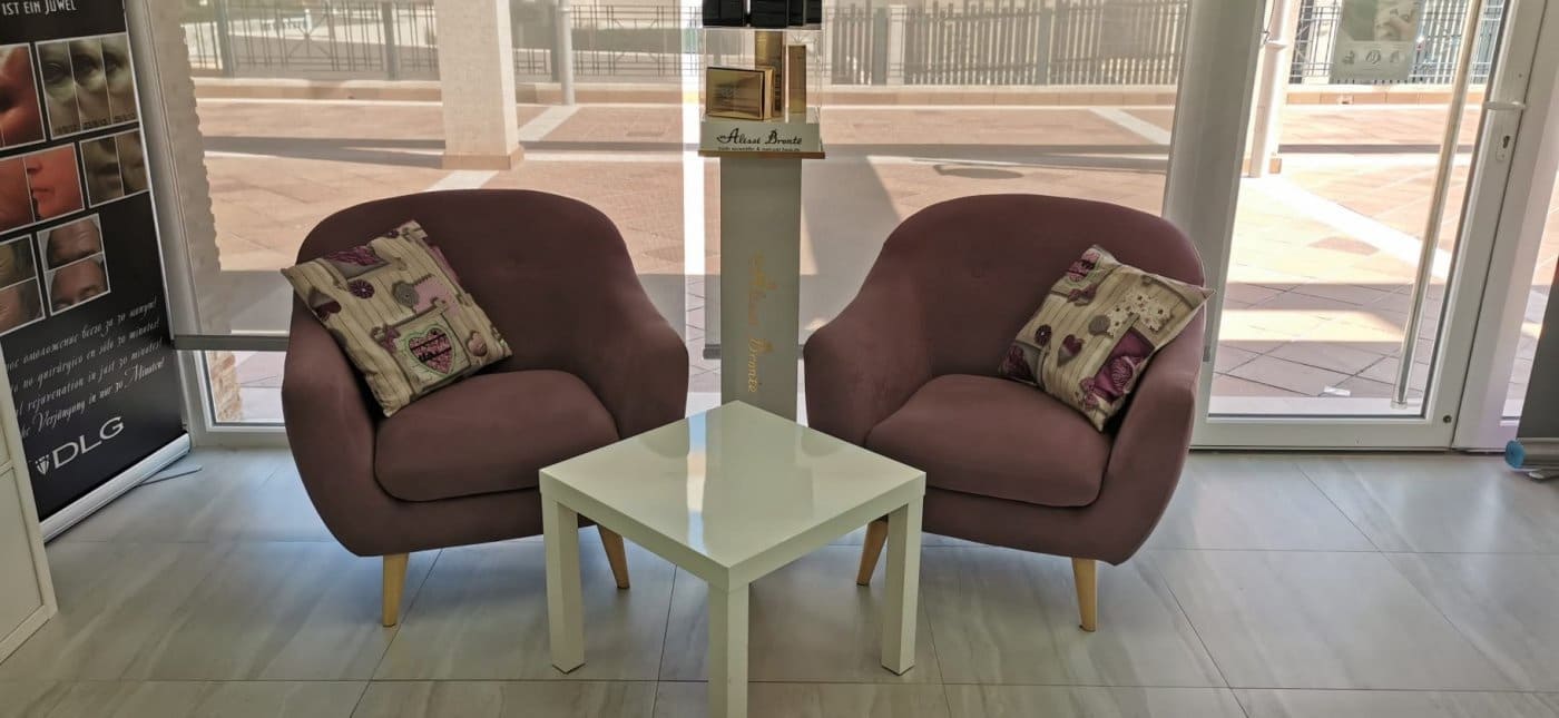 Erhverv til salg i La Zenia - € 199.000 (Ref: 7425219)