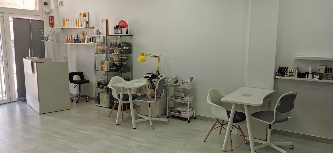 Erhverv til salg i La Zenia - € 199.000 (Ref: 7425219)