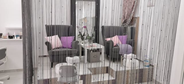 Erhverv til salg i La Zenia, Orihuela - € 199.000 (Ref: 7425219)