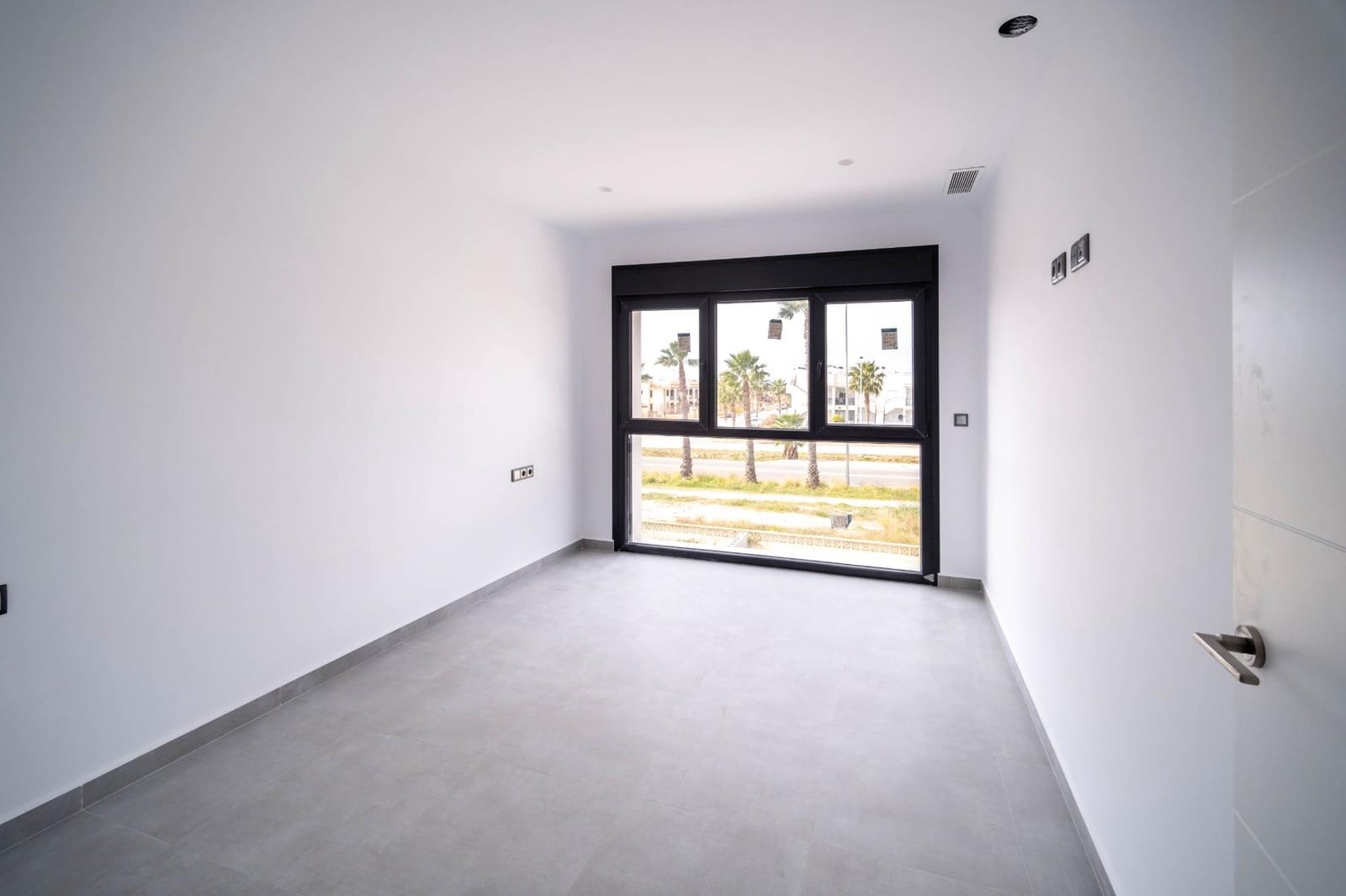 3 bedroom Villa for sale in Aguas Nuevas with pool - € 850,000 (Ref: 7441358)