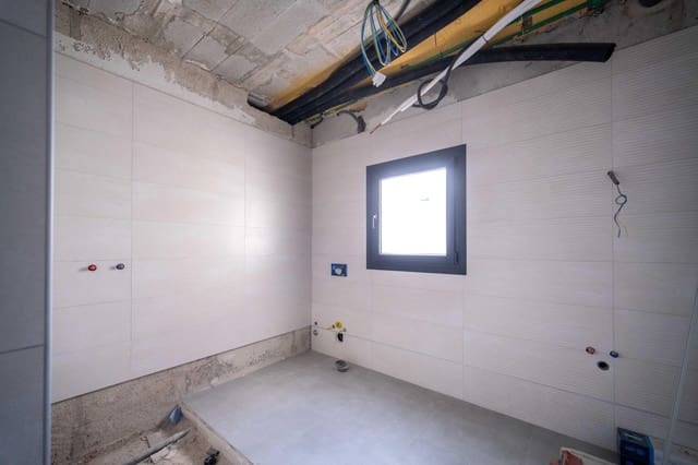 3 quarto Moradia para venda em Aguas Nuevas, Torrevieja com piscina - 850 000 € (Ref: 7441358)