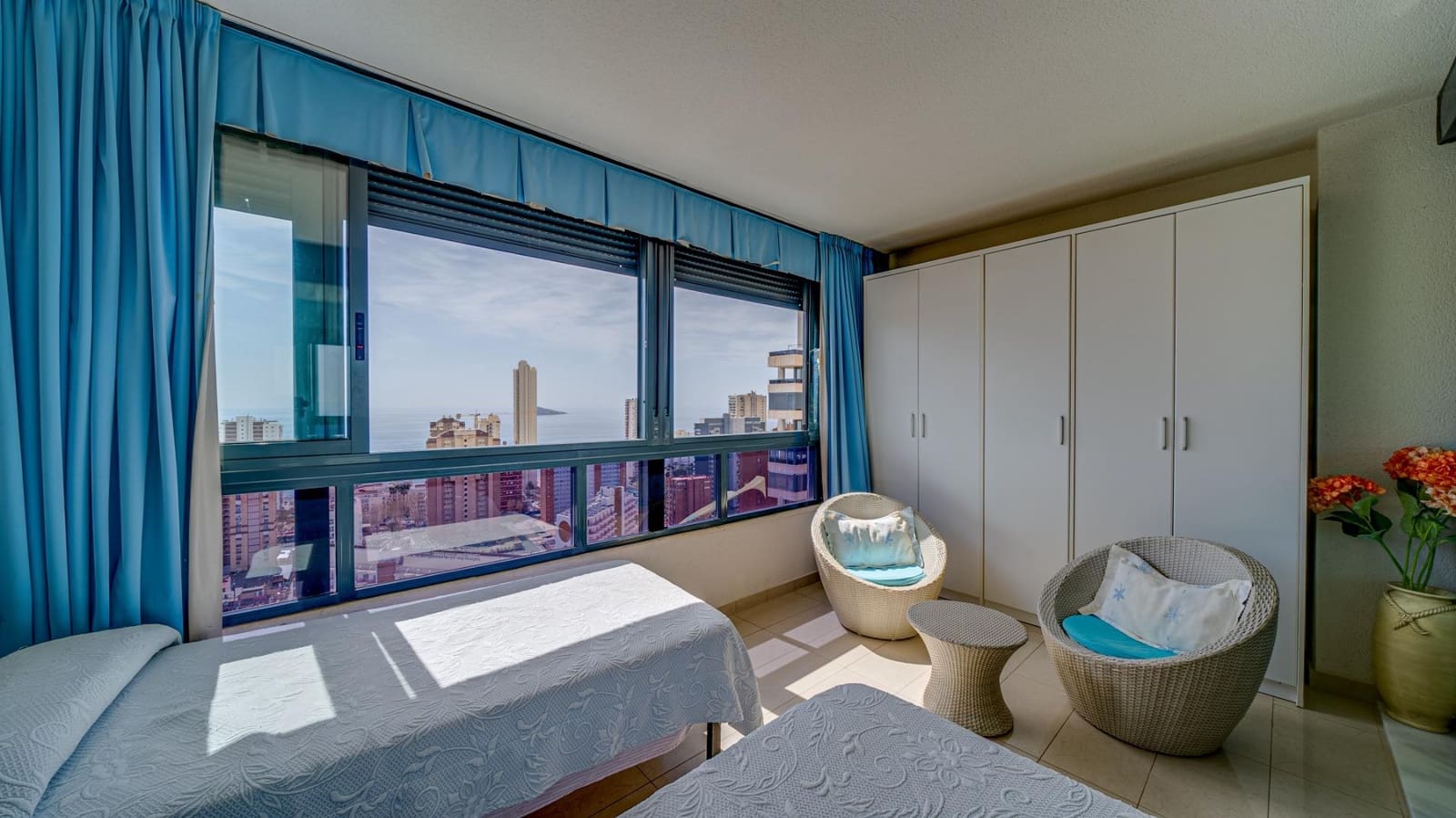 1 soveværelse Lejlighed til salg i Benidorm med swimmingpool - € 315.000 (Ref: 7446587)