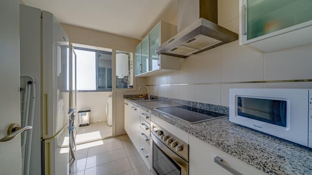 1 bedroom Apartment for sale in Levante, Benidorm with pool - € 315,000 (Ref: 7446587)