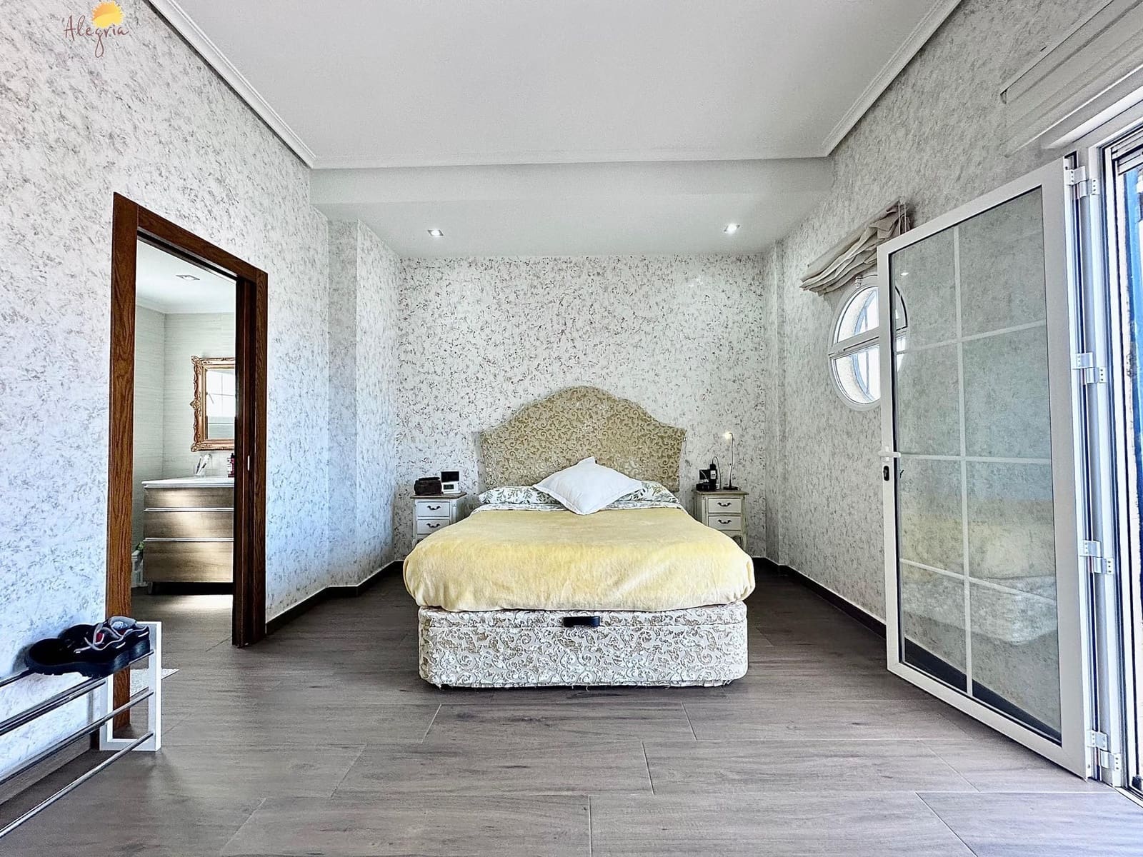 3 bedroom Penthouse for sale in La Mata with pool garage - € 295,000 (Ref: 7470611)