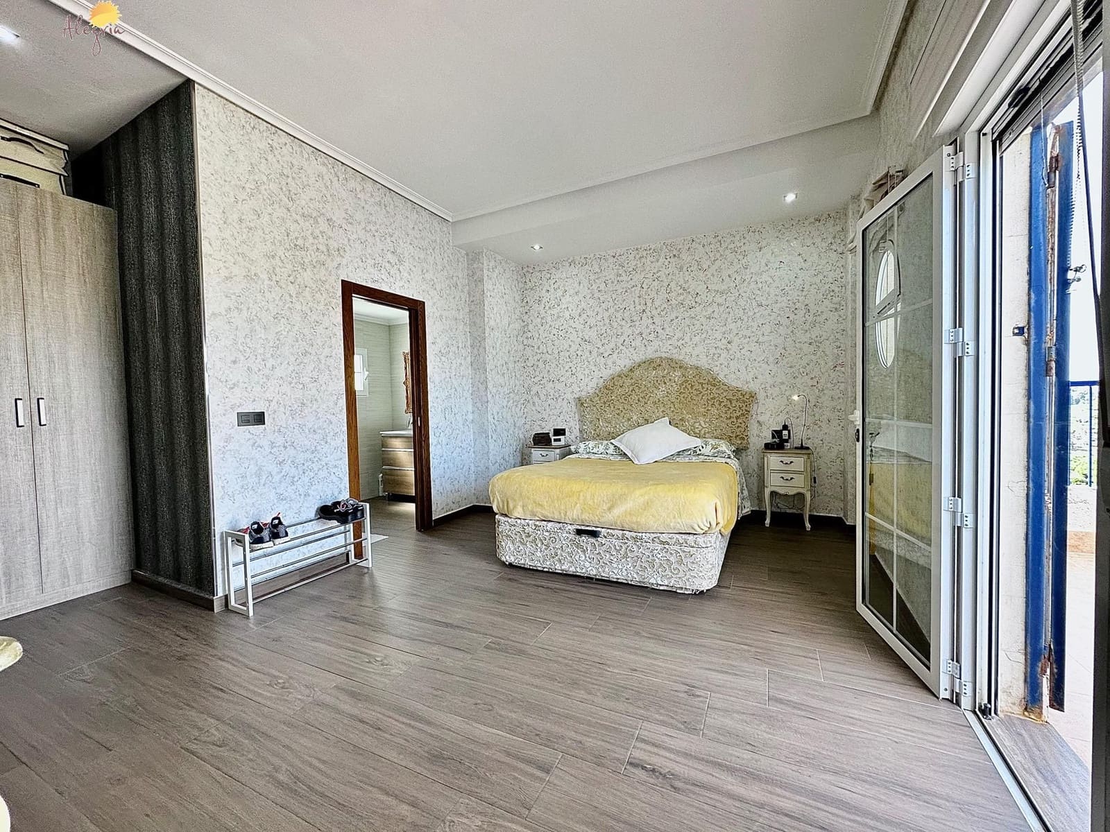 3 bedroom Penthouse for sale in La Mata with pool garage - € 295,000 (Ref: 7470611)