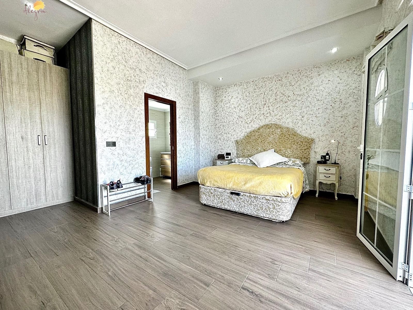 3 bedroom Penthouse for sale in La Mata with pool garage - € 295,000 (Ref: 7470611)