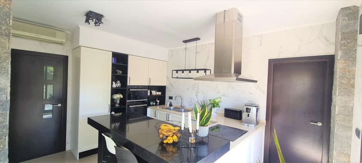 5 soverom Villa til salgs i Calpe / Calp med svømmebasseng - € 800 000 (Ref: 7474214)