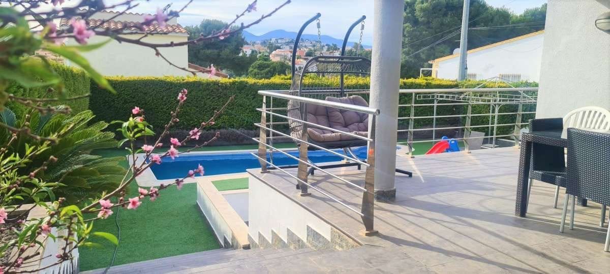 5 soverom Villa til salgs i Calpe / Calp med svømmebasseng - € 800 000 (Ref: 7474214)