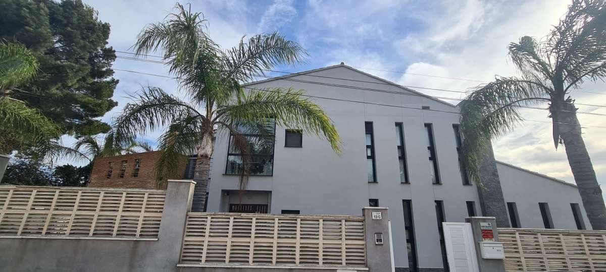 5 soverom Villa til salgs i Calpe / Calp med svømmebasseng - € 800 000 (Ref: 7474214)