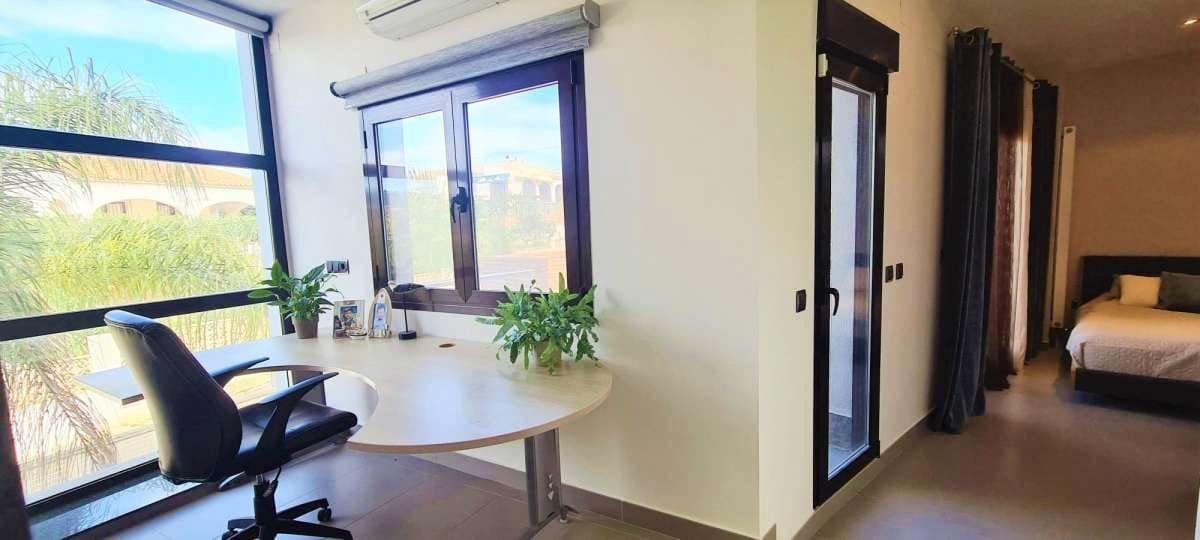 5 soverom Villa til salgs i Calpe / Calp med svømmebasseng - € 800 000 (Ref: 7474214)