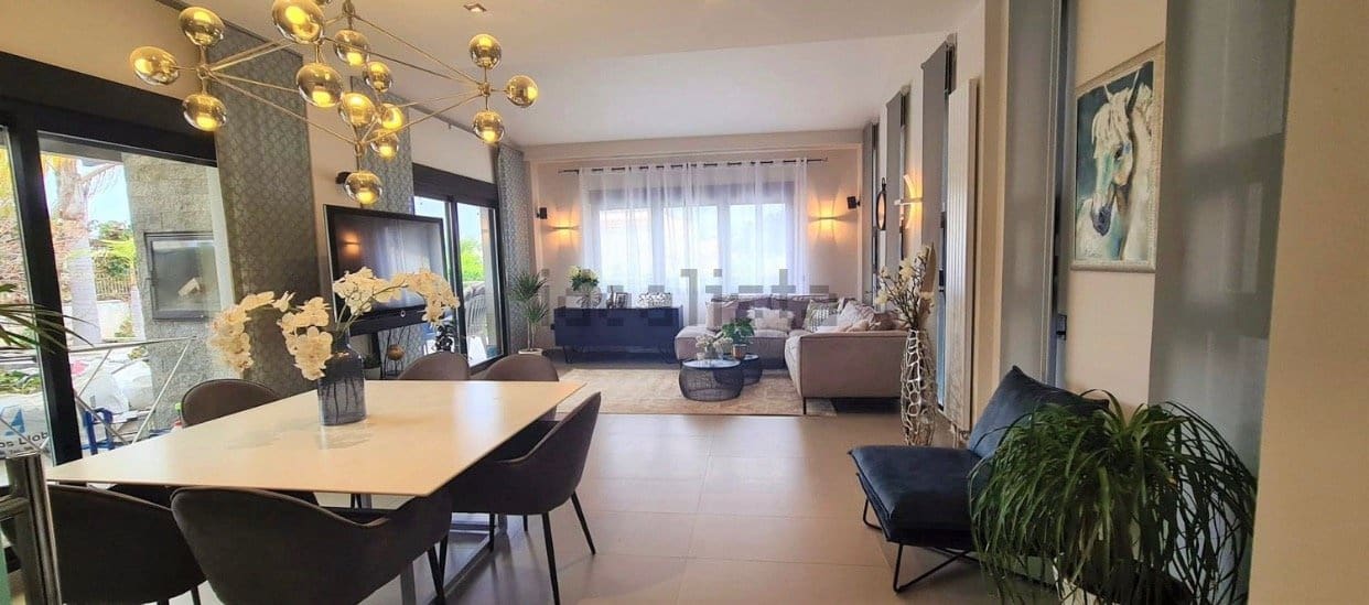 5 soverom Villa til salgs i Calpe / Calp med svømmebasseng - € 800 000 (Ref: 7474214)