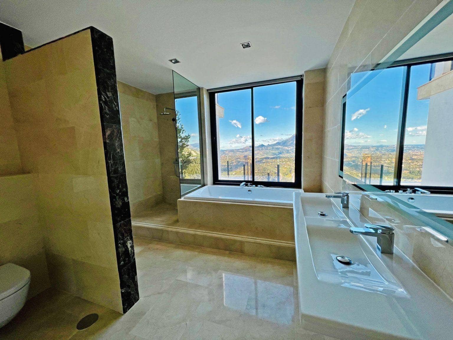 4 sovrum Villa till salu i Altea med pool garage - 2 450 000 € (Ref: 7497217)