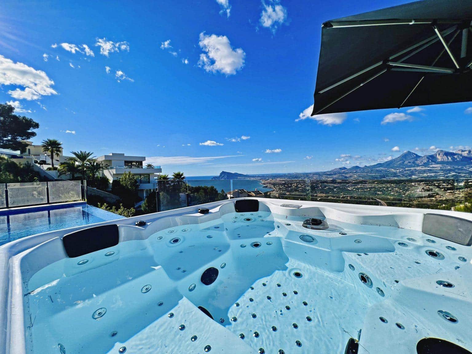 4 sovrum Villa till salu i Altea med pool garage - 2 450 000 € (Ref: 7497217)