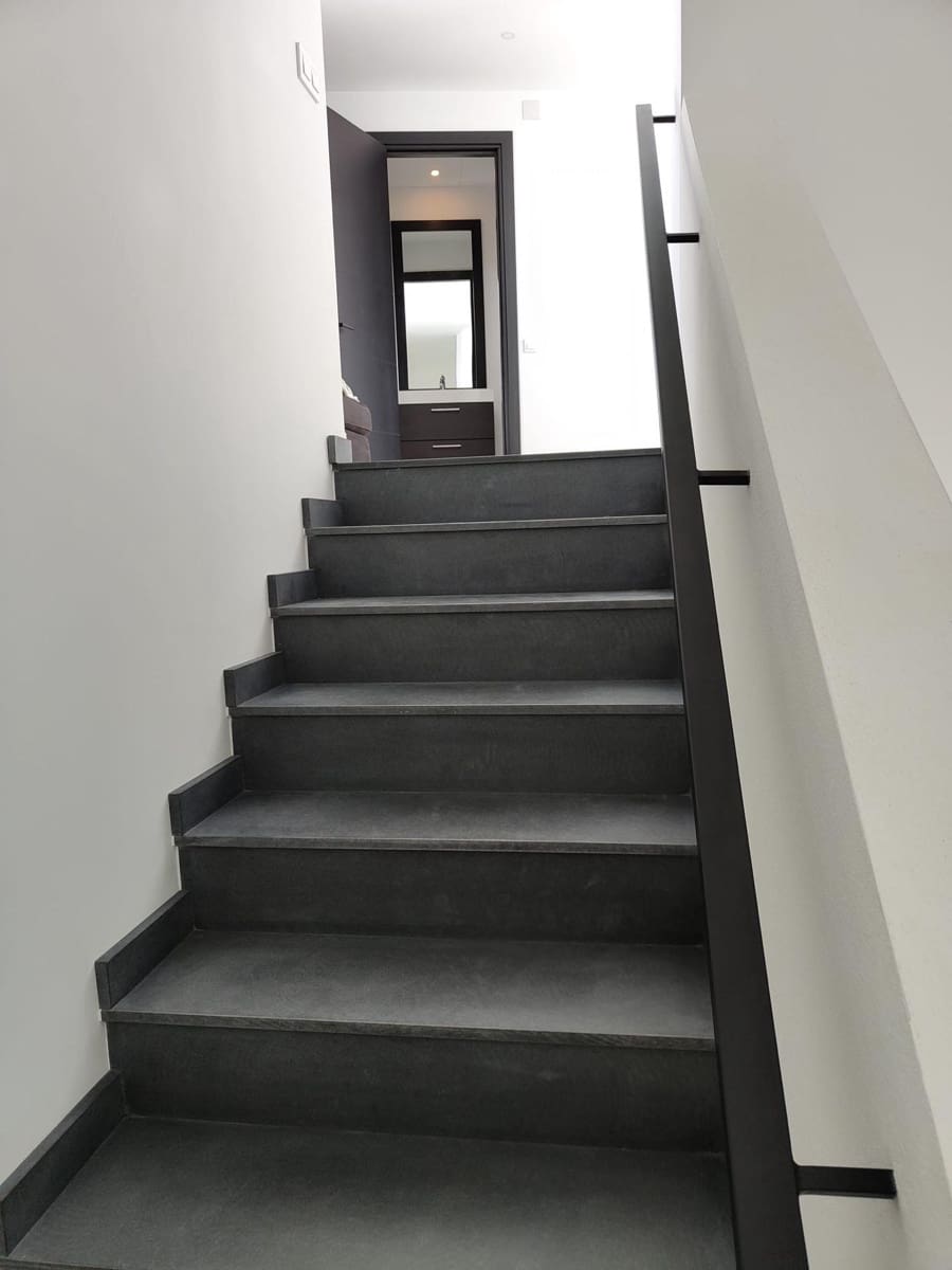 4 makuuhuone Huvila myytävänä paikassa Finestrat mukana uima-altaan 
autotalli - 1 690 000 € (Ref: 7533605)