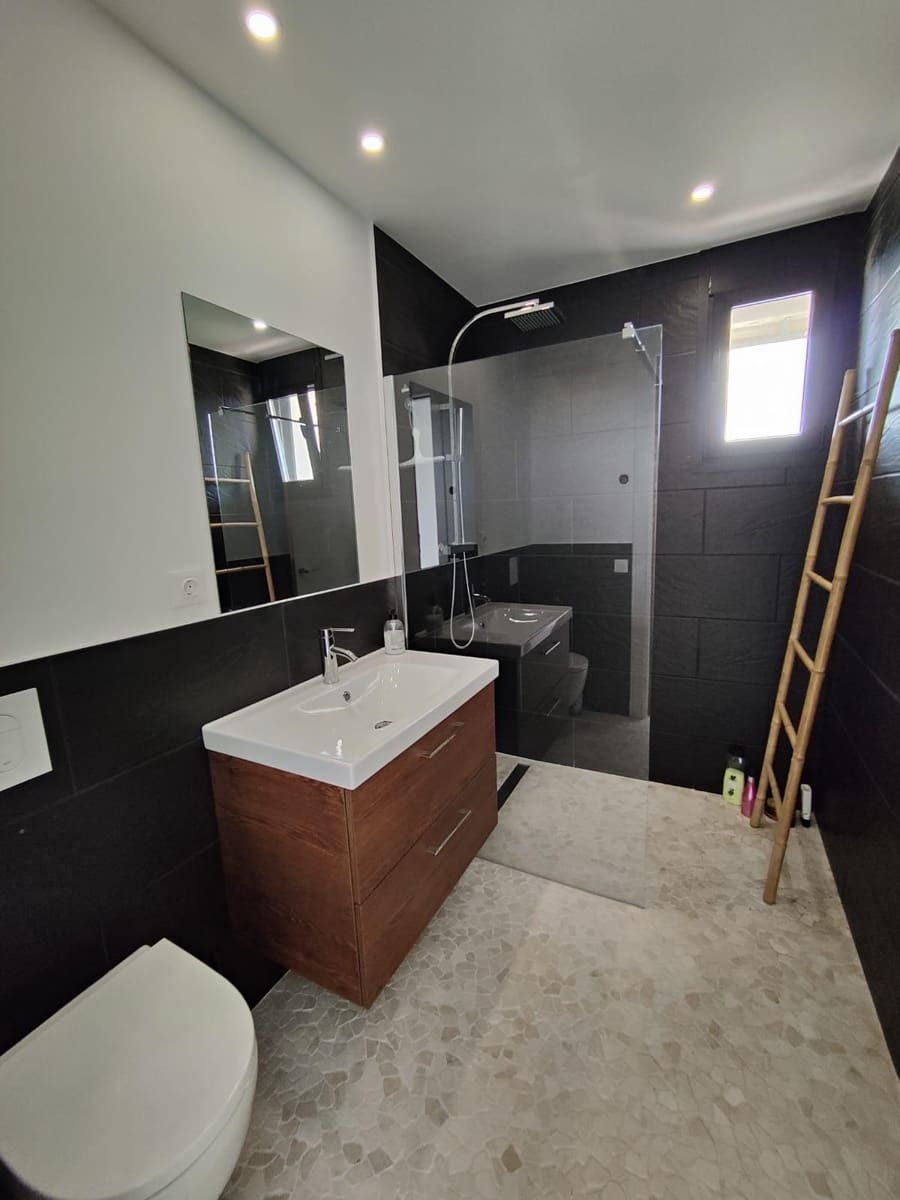 4 makuuhuone Huvila myytävänä paikassa Finestrat mukana uima-altaan 
autotalli - 1 690 000 € (Ref: 7533605)