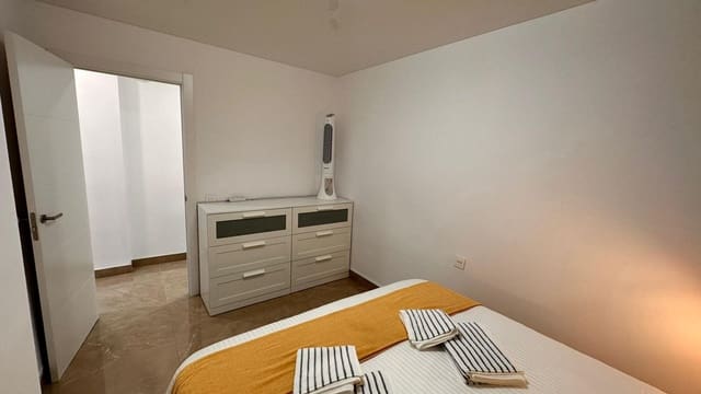 3 camera da letto Appartamento in vendita in Avenida Habaneras - Curva de Palangre, Torrevieja - 255.000 € (Rif: 7556292)