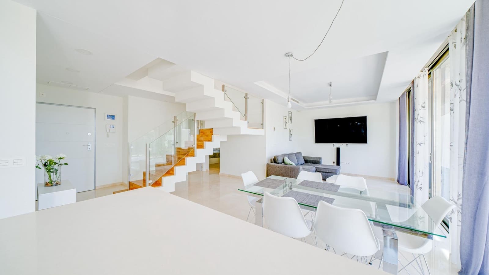 3 sypialnia Willa na sprzedaż w La Villajoyosa / Vila Joiosa z basenem garażem - 900 000 € (Ref: 7563597)