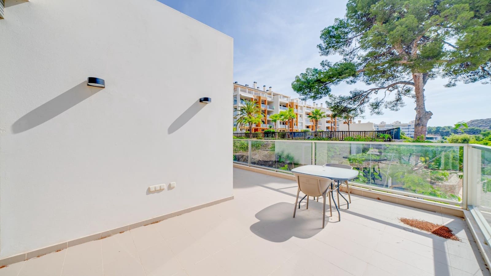 3 sypialnia Willa na sprzedaż w La Villajoyosa / Vila Joiosa z basenem garażem - 900 000 € (Ref: 7563597)