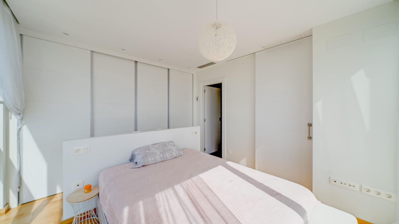 3 sypialnia Willa na sprzedaż w La Villajoyosa / Vila Joiosa z basenem garażem - 900 000 € (Ref: 7563597)