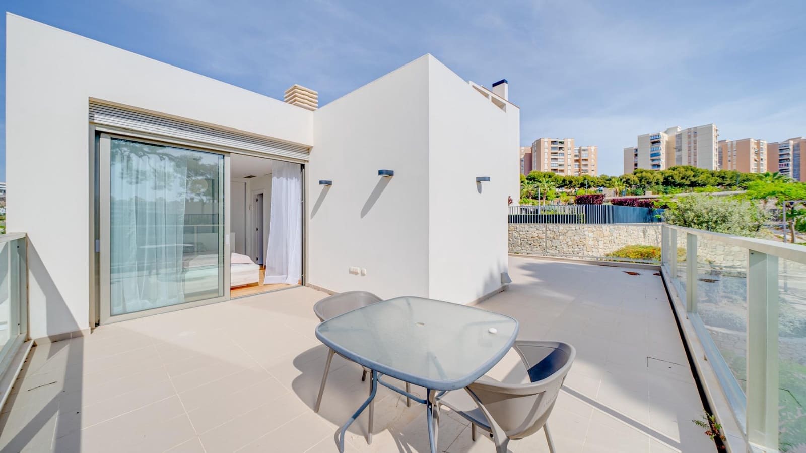 3 sypialnia Willa na sprzedaż w La Villajoyosa / Vila Joiosa z basenem garażem - 900 000 € (Ref: 7563597)