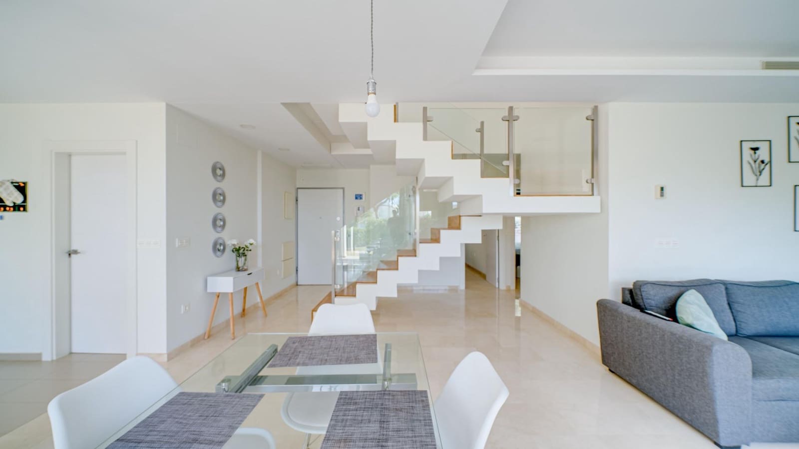 3 sypialnia Willa na sprzedaż w La Villajoyosa / Vila Joiosa z basenem garażem - 900 000 € (Ref: 7563597)