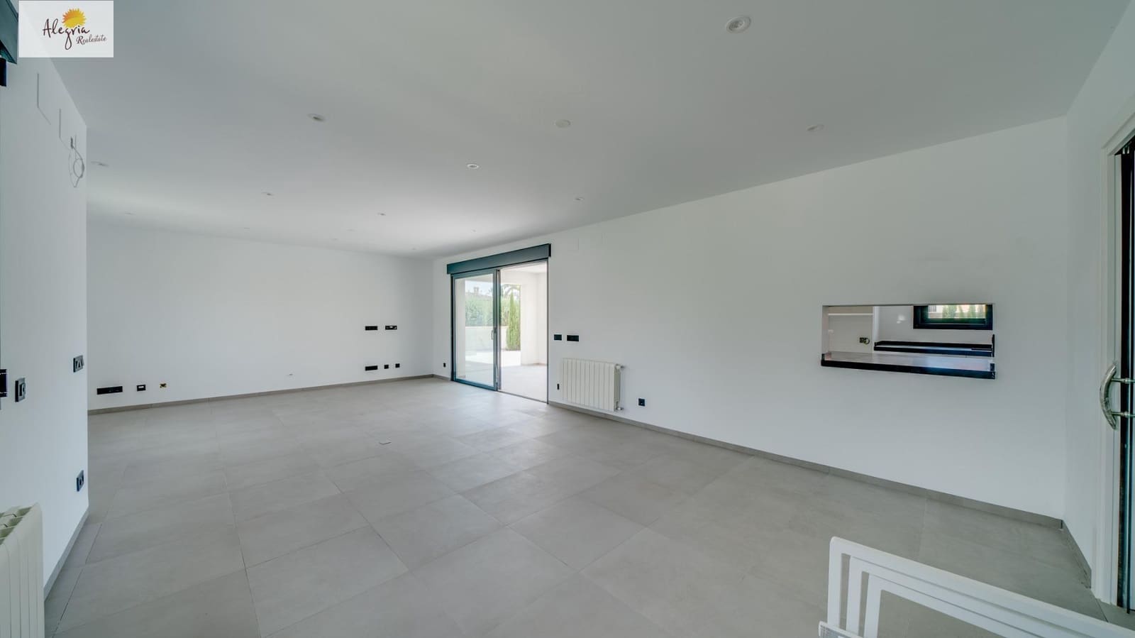 Chalet de 6 habitaciones en Calpe / Calp en venta con piscina garaje - 945.000 € (Ref: 7570341)