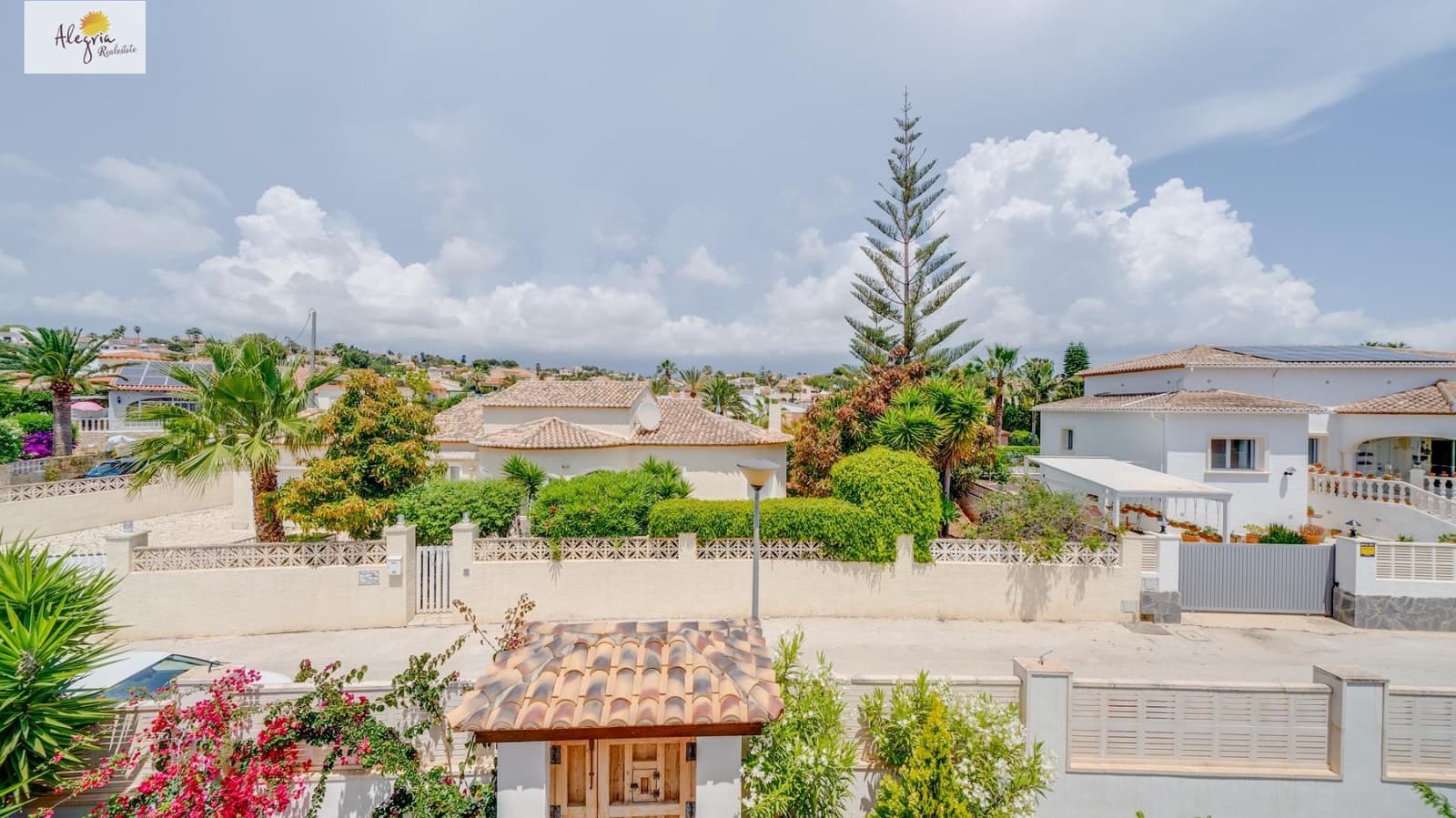 Chalet de 6 habitaciones en Calpe / Calp en venta con piscina garaje - 945.000 € (Ref: 7570341)