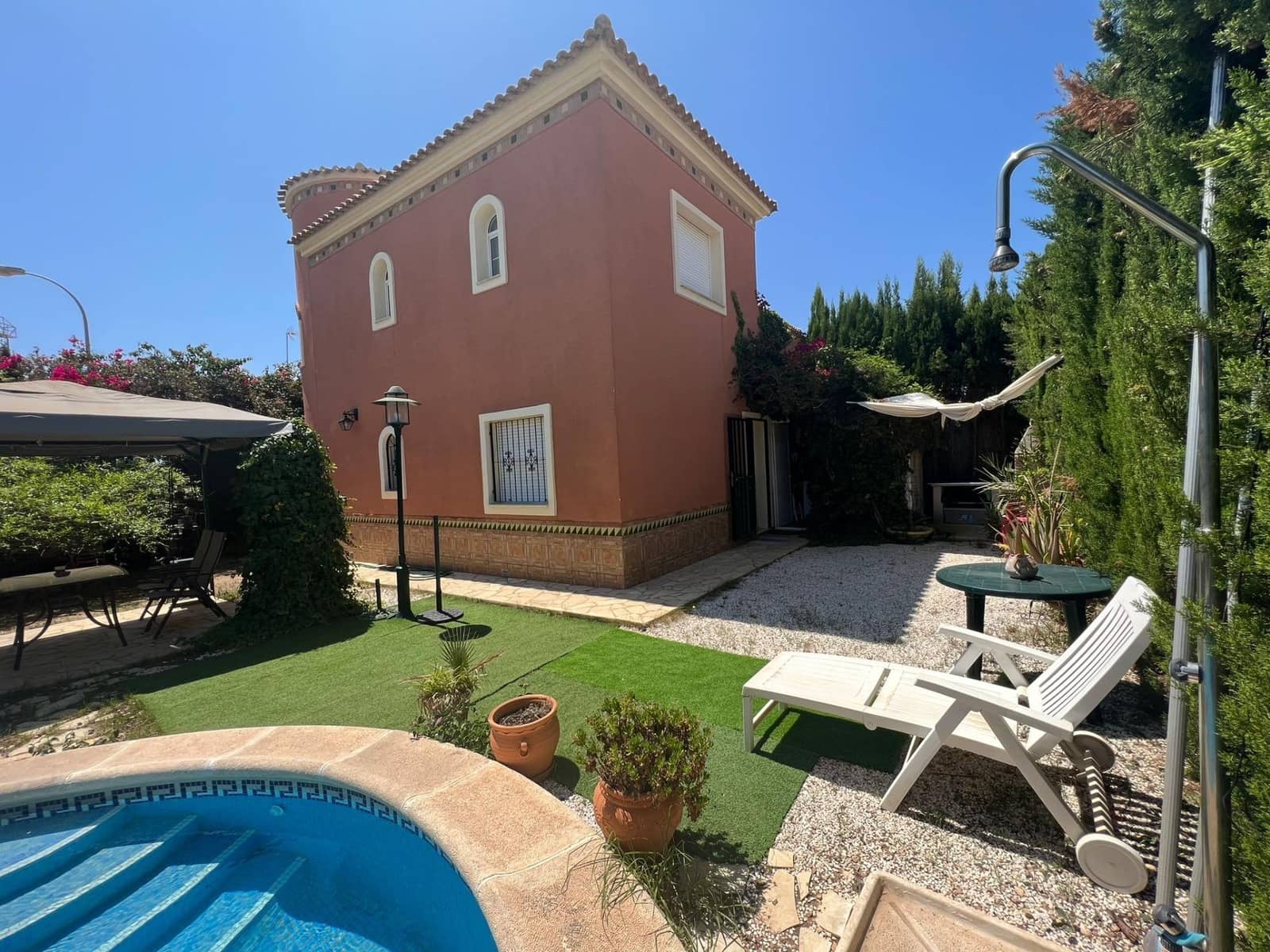 3 bedroom Villa for sale in Orihuela Costa with pool - € 350,000 (Ref: 7674378)