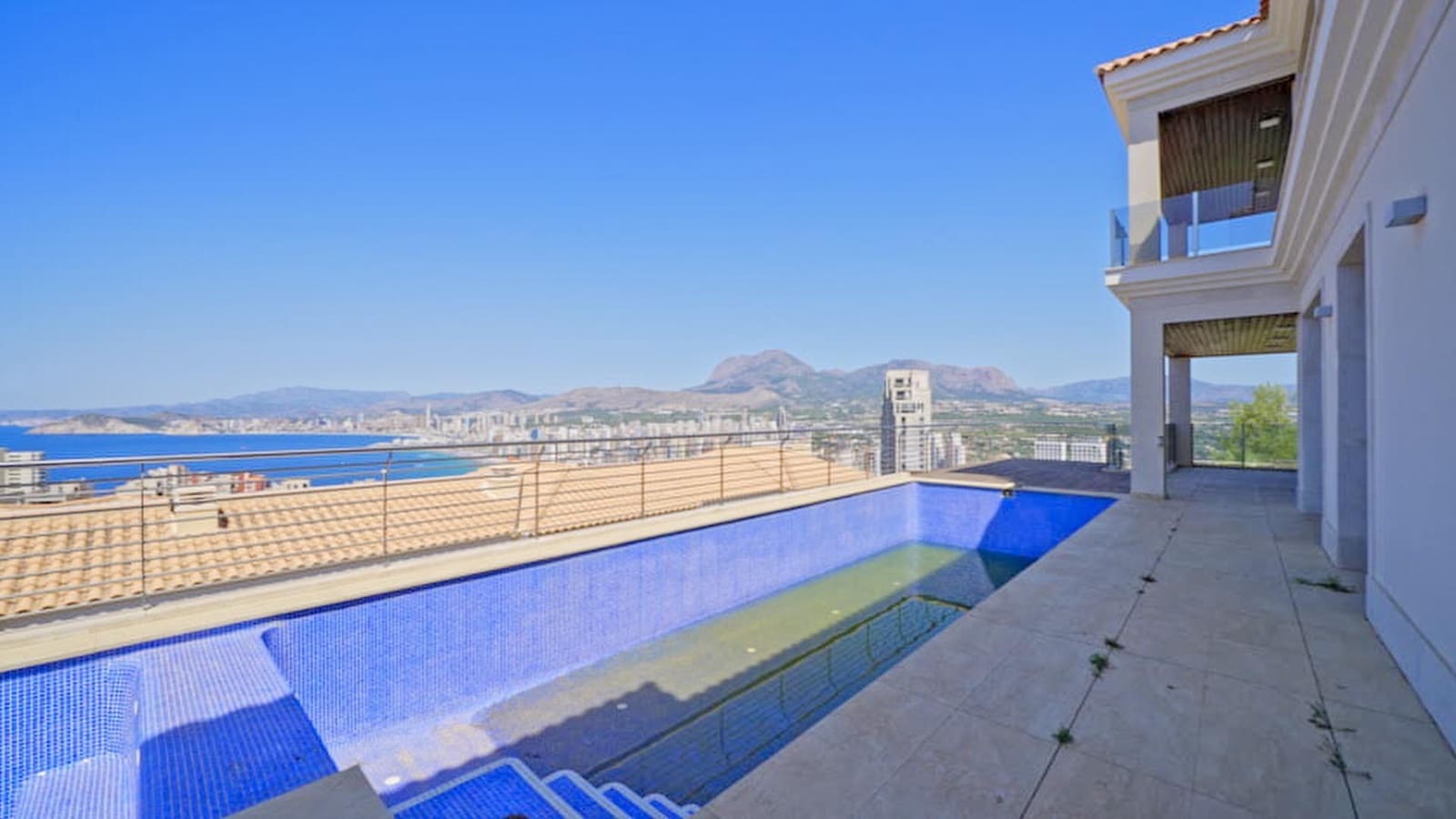 4 soveværelse Villa til salg i Benidorm med swimmingpool garage - € 3.100.000 (Ref: 7682128)