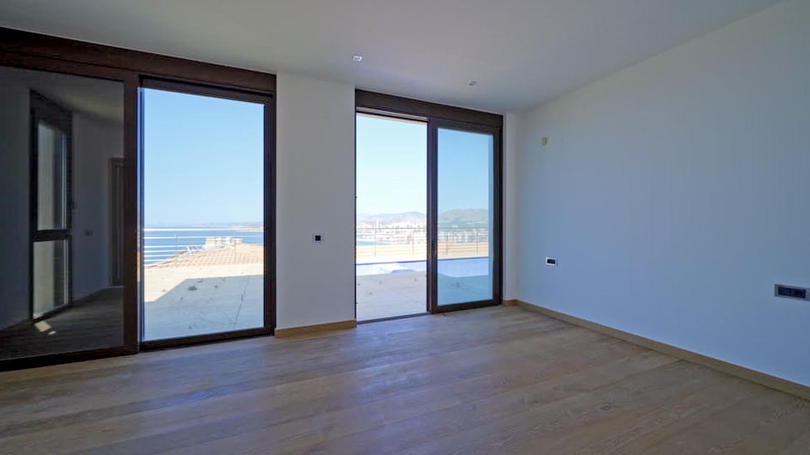 4 soveværelse Villa til salg i Benidorm med swimmingpool garage - € 3.100.000 (Ref: 7682128)