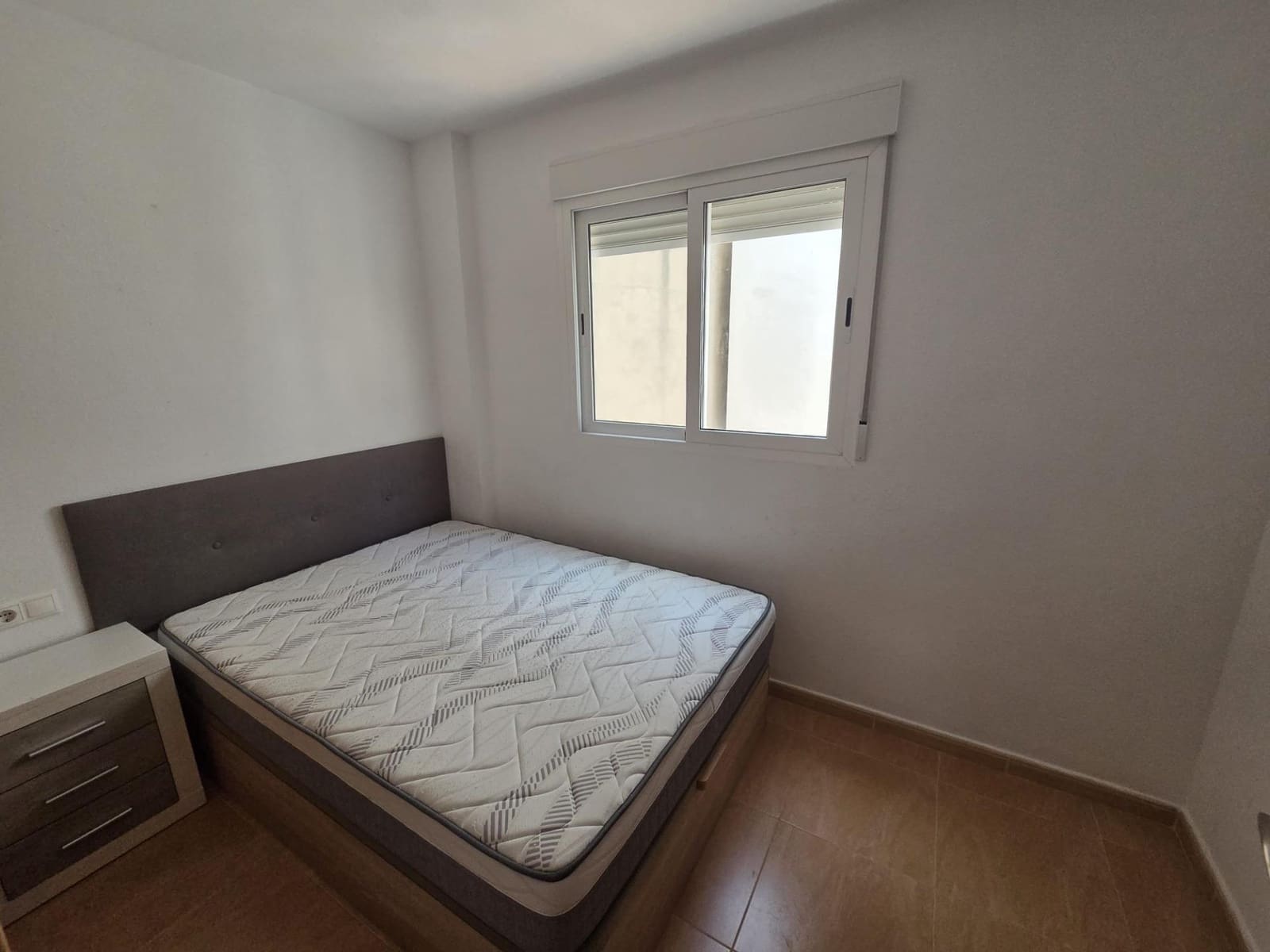 2 soveværelse Lejlighed til salg i Alicante by - € 260.000 (Ref: 7692745)