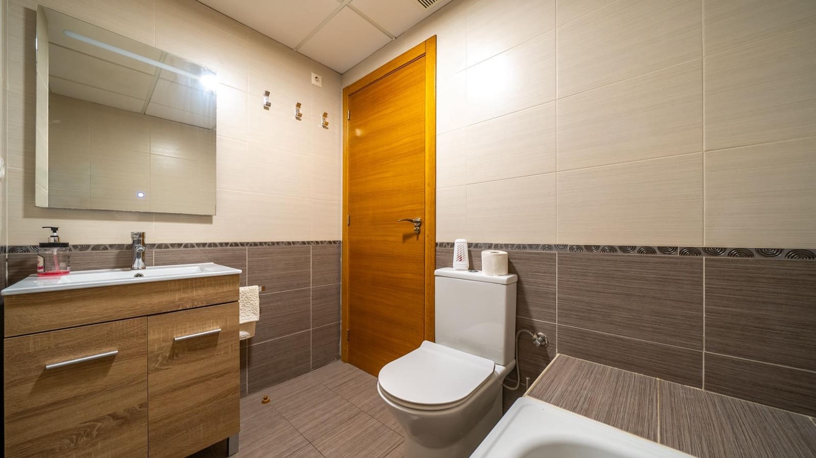 2 slaapkamer Appartement te koop in Alicante stad - € 249.000 (Ref: 7692745)