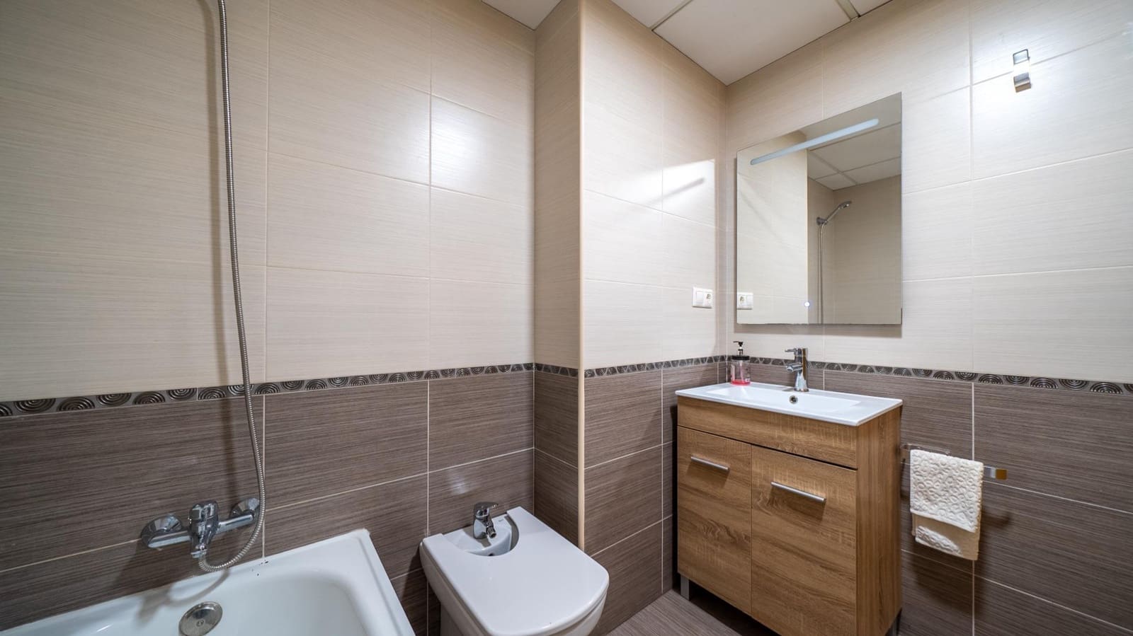 2 slaapkamer Appartement te koop in Alicante stad - € 249.000 (Ref: 7692745)