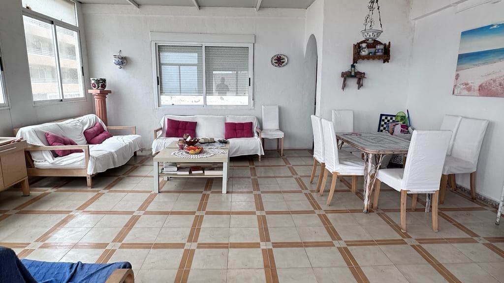 4 soverom Penthouse til salgs i Torrevieja - € 450 000 (Ref: 7733778)