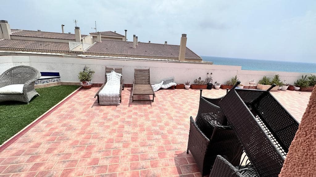 4 soverom Penthouse til salgs i Torrevieja - € 450 000 (Ref: 7733778)