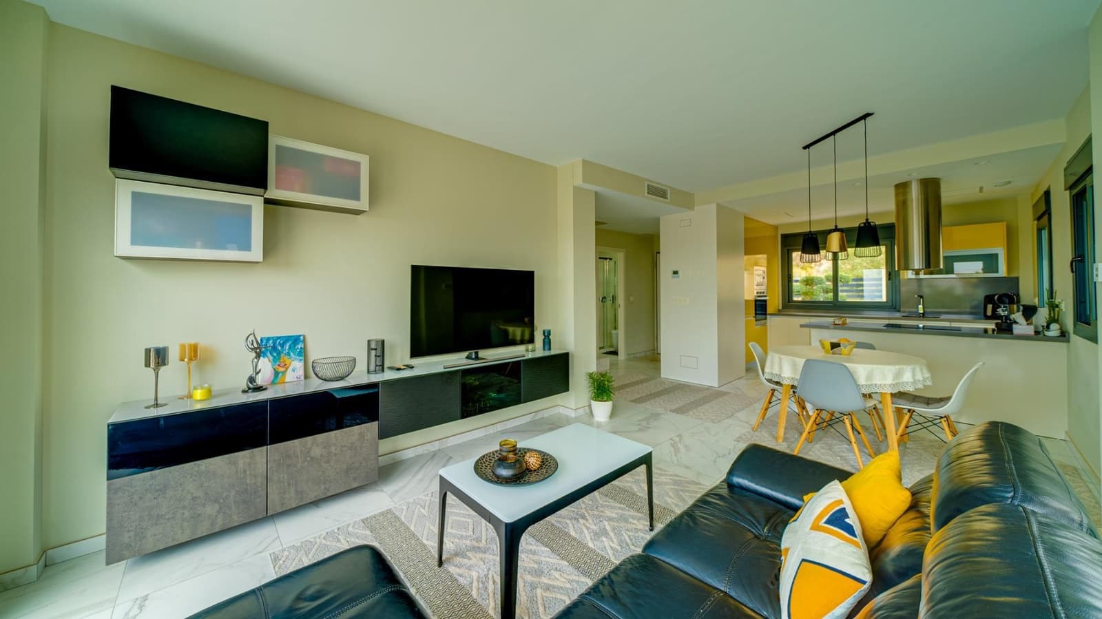 3 bedroom Villa for sale in Finestrat with pool - € 685,000 (Ref: 7776912)