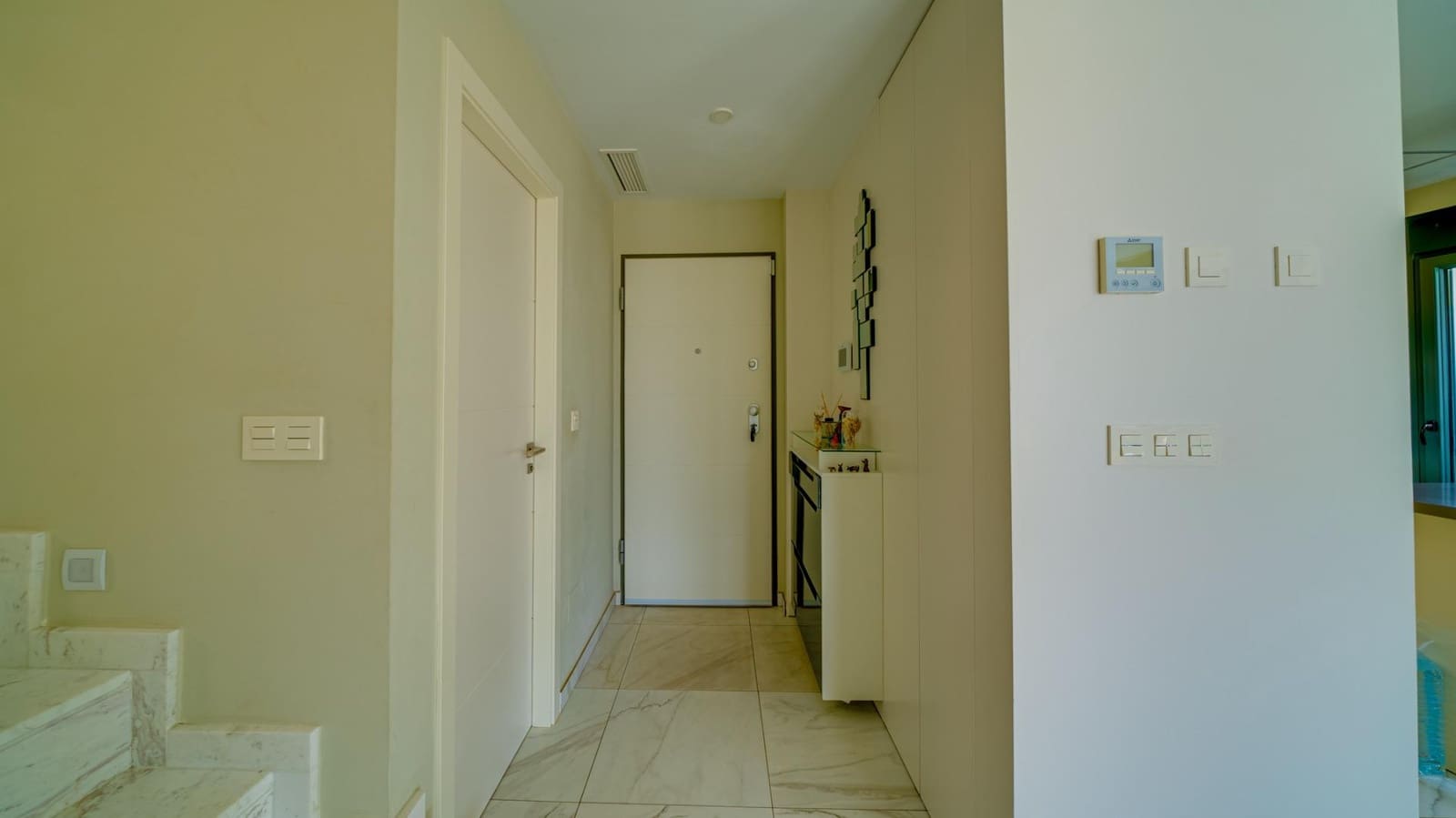 3 bedroom Villa for sale in Finestrat with pool - € 685,000 (Ref: 7776912)