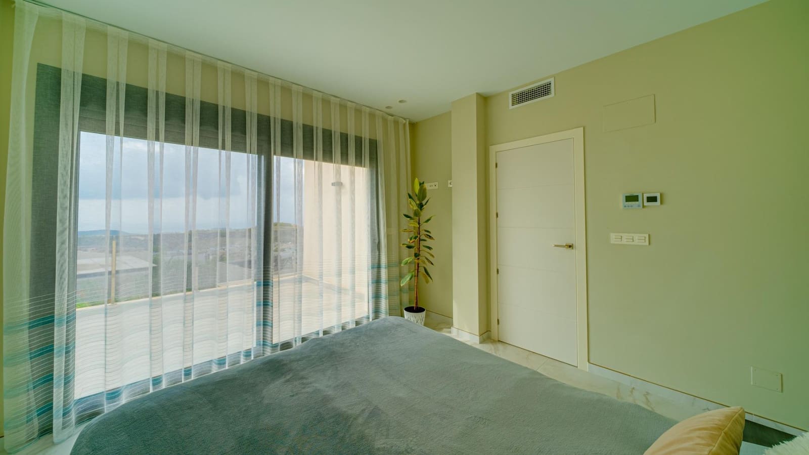 3 bedroom Villa for sale in Finestrat with pool - € 685,000 (Ref: 7776912)